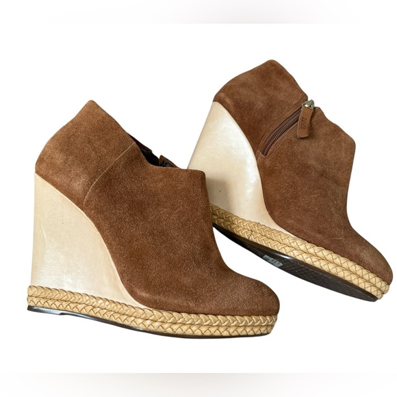 Schutz Belua Tan Suede Wood Wedge Espadrille Platform Low Cut Ankle Booties 9 - Picture 1 of 11